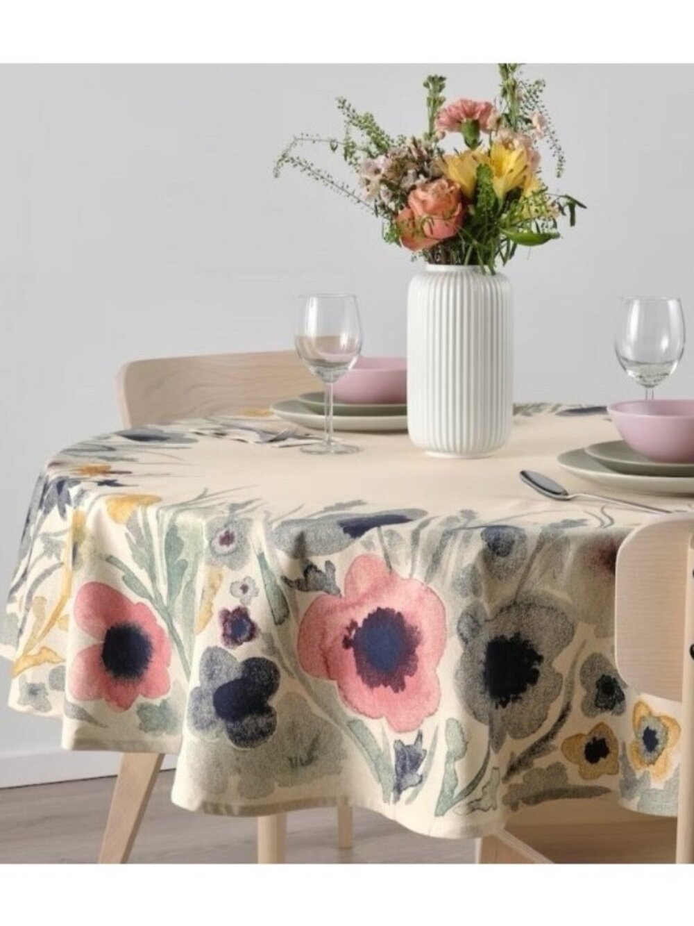 IKEA SOMMARFLOX Tablecloth 55" Round Watercolor Flowers Floral, 59” 100% Cotton